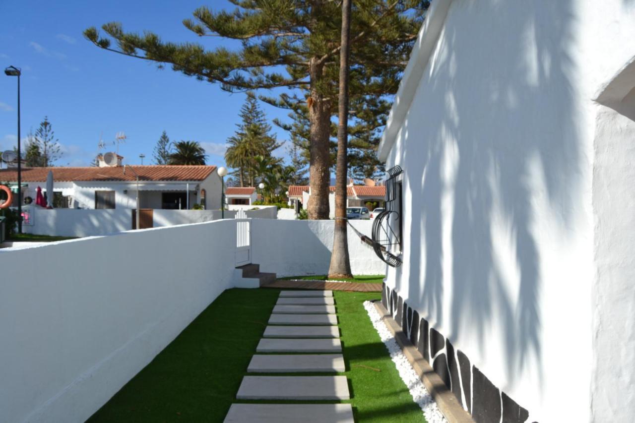 White Exclusive Bungalow. 2 Rooms, Garden & Pool. Maspalomas (Gran Canaria) Exterior photo